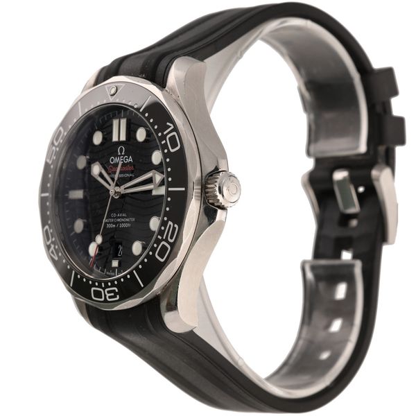 Omega Seamaster Diver 300m 210.32.42.20.01.001